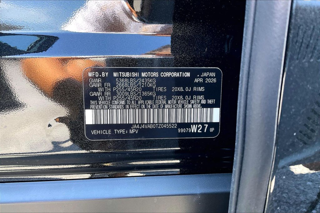 New 2026 Mitsubishi Outlander LE AWD/4WD image 12