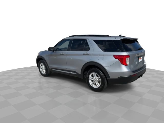 Used 2022 Ford Explorer XLT w/ Class IV Trailer Tow Package image 6