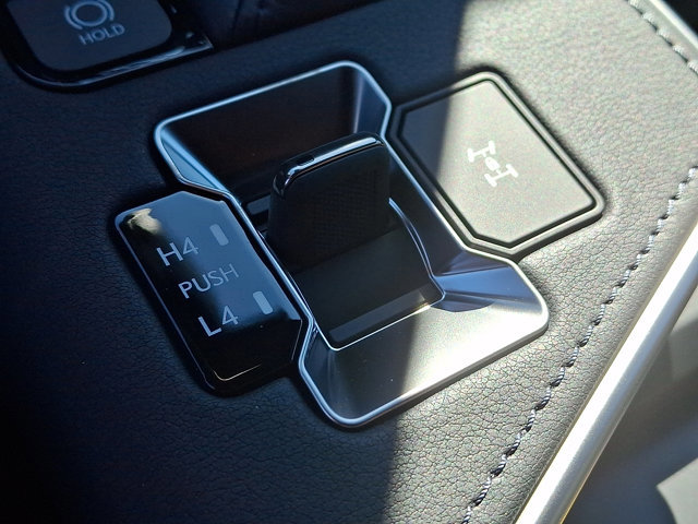 New 2026 Lexus GX 550 image 14