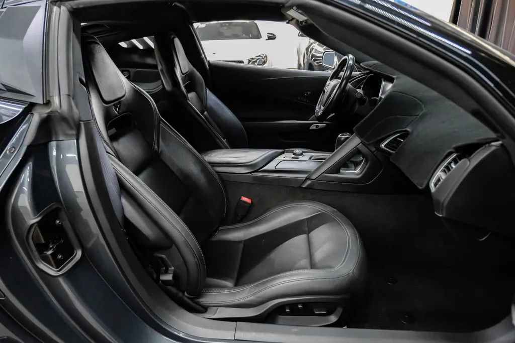 Used 2017 Chevrolet Corvette Grand Sport RWD image 41