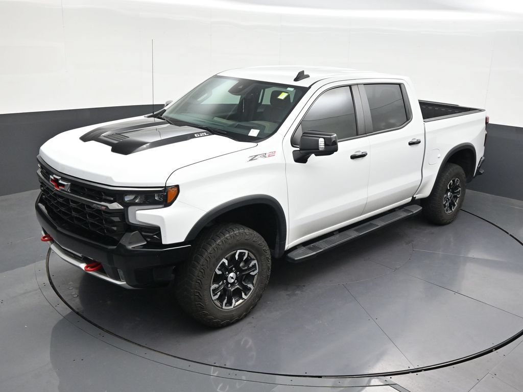 Used 2024 Chevrolet Silverado 1500 ZR2 w/ Technology Package AWD/4WD image 16