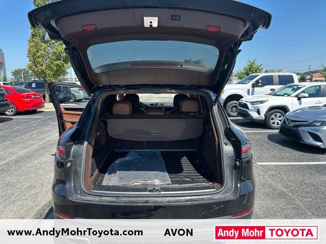 Used 2019 Porsche Cayenne AWD/4WD image 10
