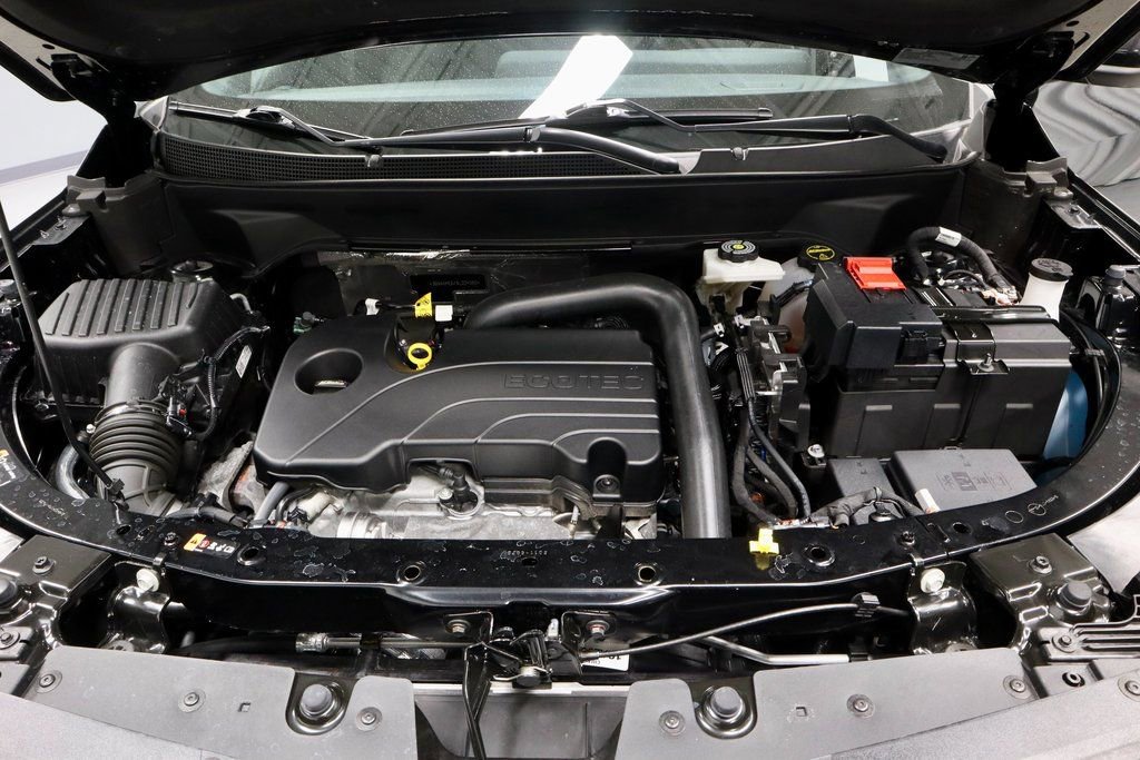 Used 2025 Chevrolet Equinox LT image 18
