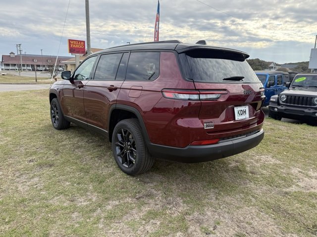 New 2025 Jeep Grand Cherokee L Limited image 5