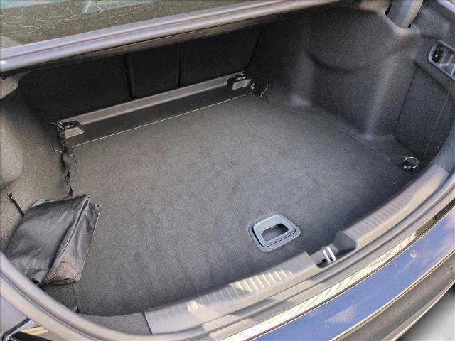 Used 2025 Mercedes-Benz C 300 Sedan image 6