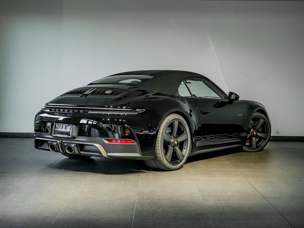 Used 2026 Porsche 911 Carrera GTS image 7