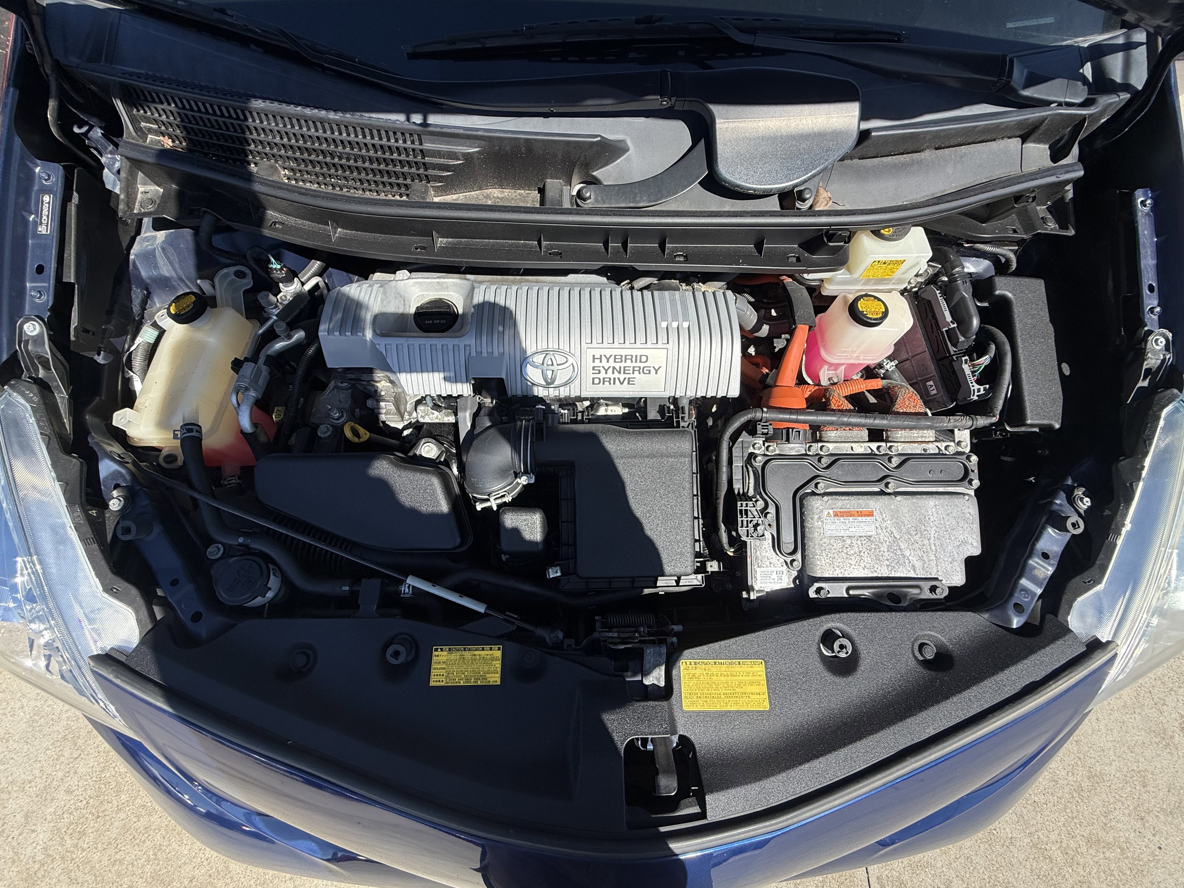 Used 2012 Toyota Prius V Two image 19