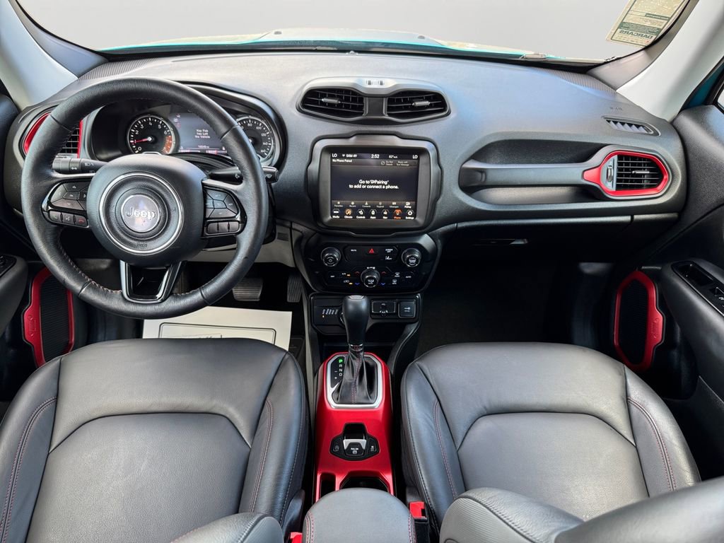 Used 2022 Jeep Renegade Trailhawk w/ Trailer Tow Group image 17