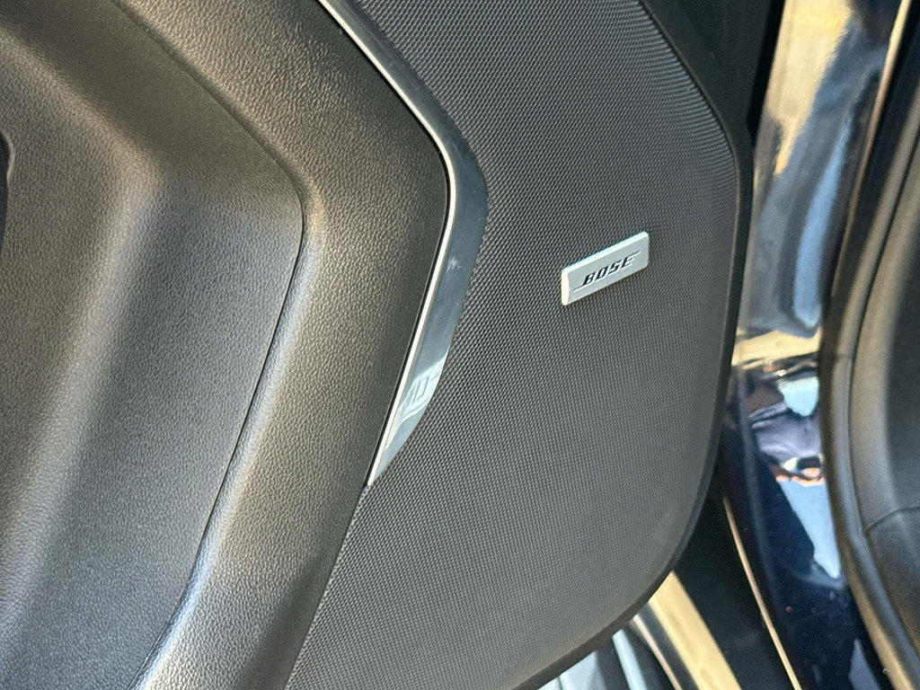 Used 2024 Chevrolet Tahoe LT AWD/4WD image 24