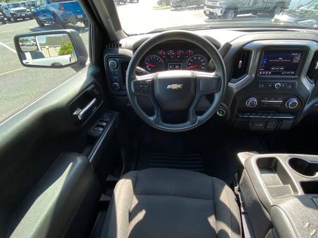 Used 2023 Chevrolet Silverado 1500 Custom AWD/4WD image 26