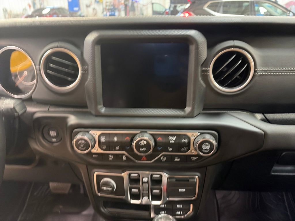 Certified 2021 Jeep Wrangler Unlimited Sahara image 20