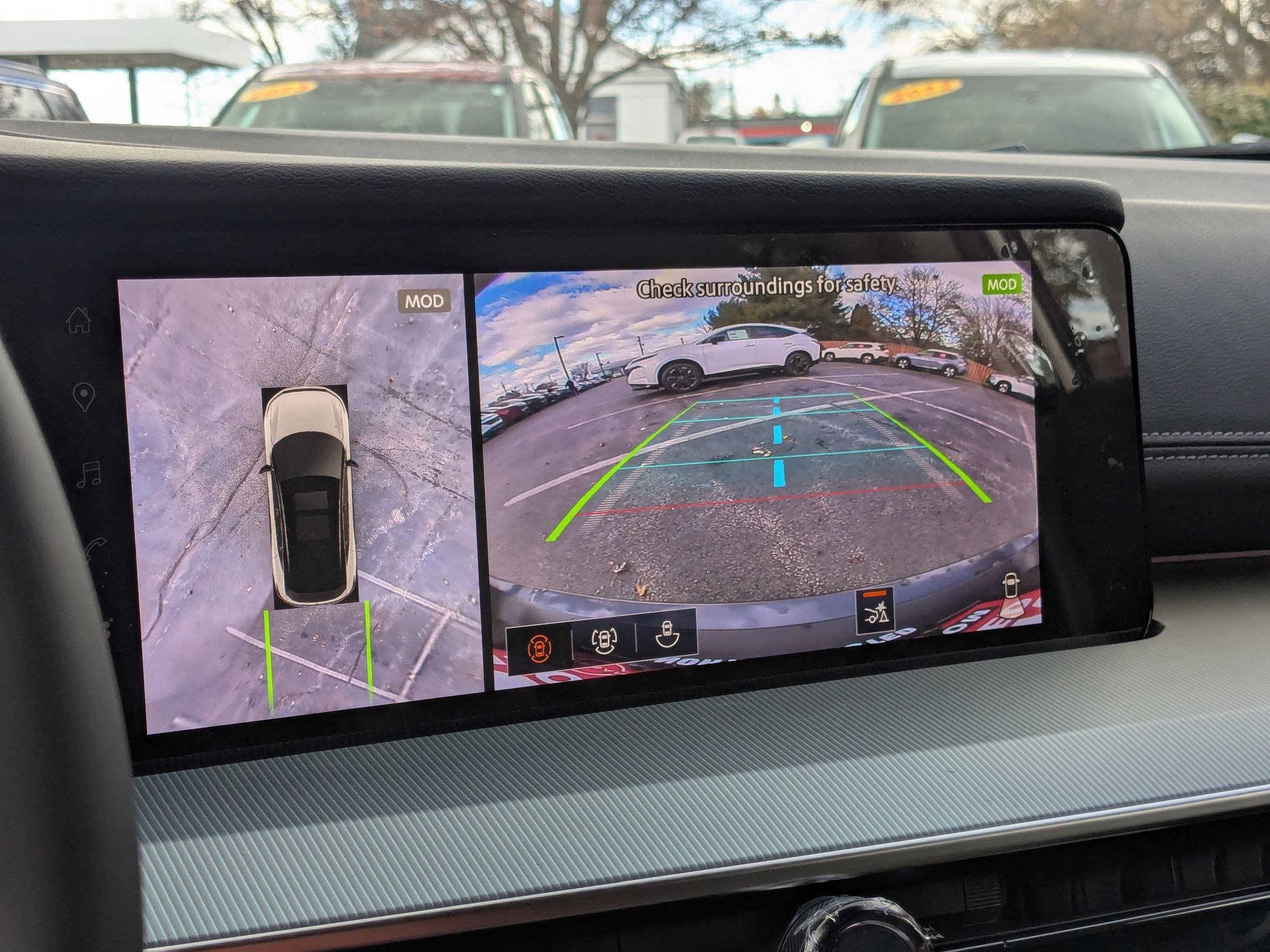 New 2026 Nissan Murano SL image 12