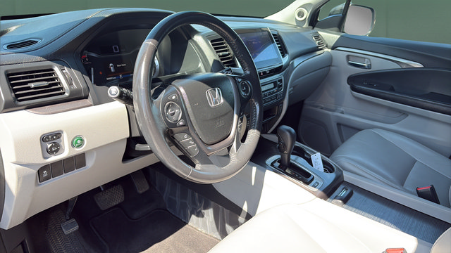 Used 2017 Honda Pilot EX-L image 13