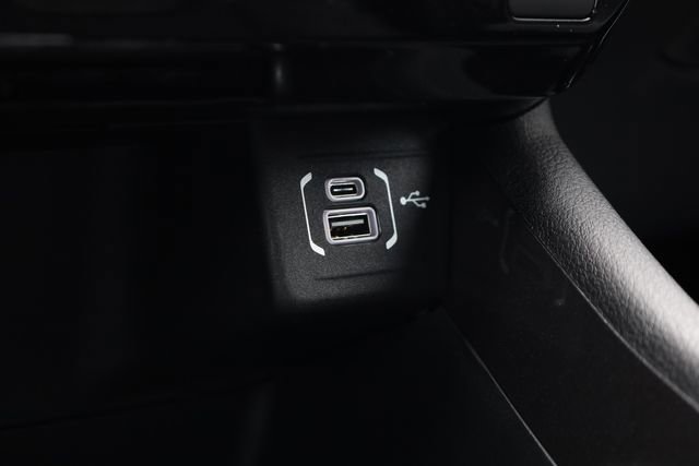 Used 2024 Jeep Compass Latitude image 24