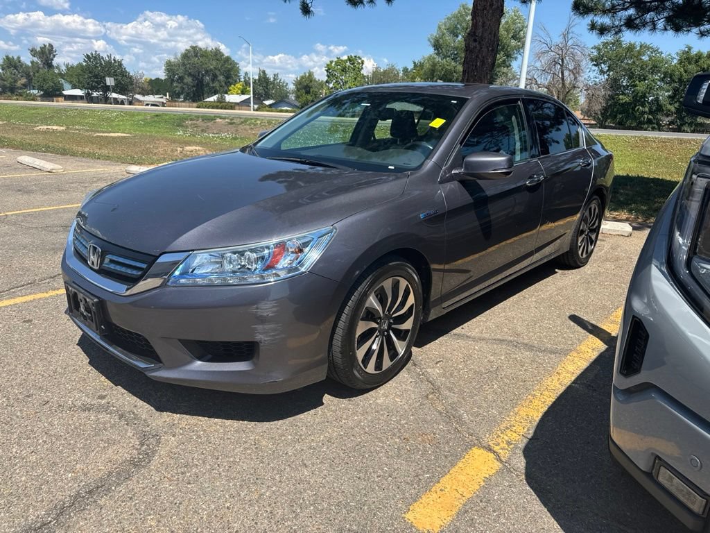 Used 2015 Honda Accord Touring image 1