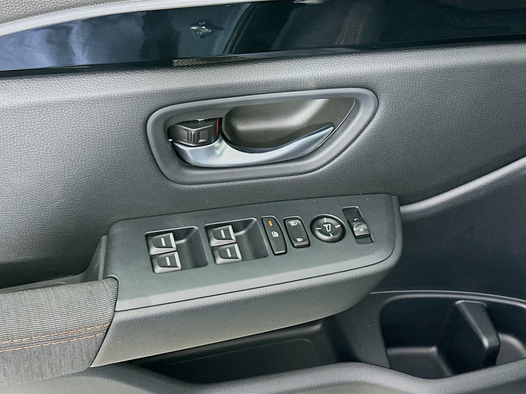 Used 2026 Honda Pilot Sport image 21