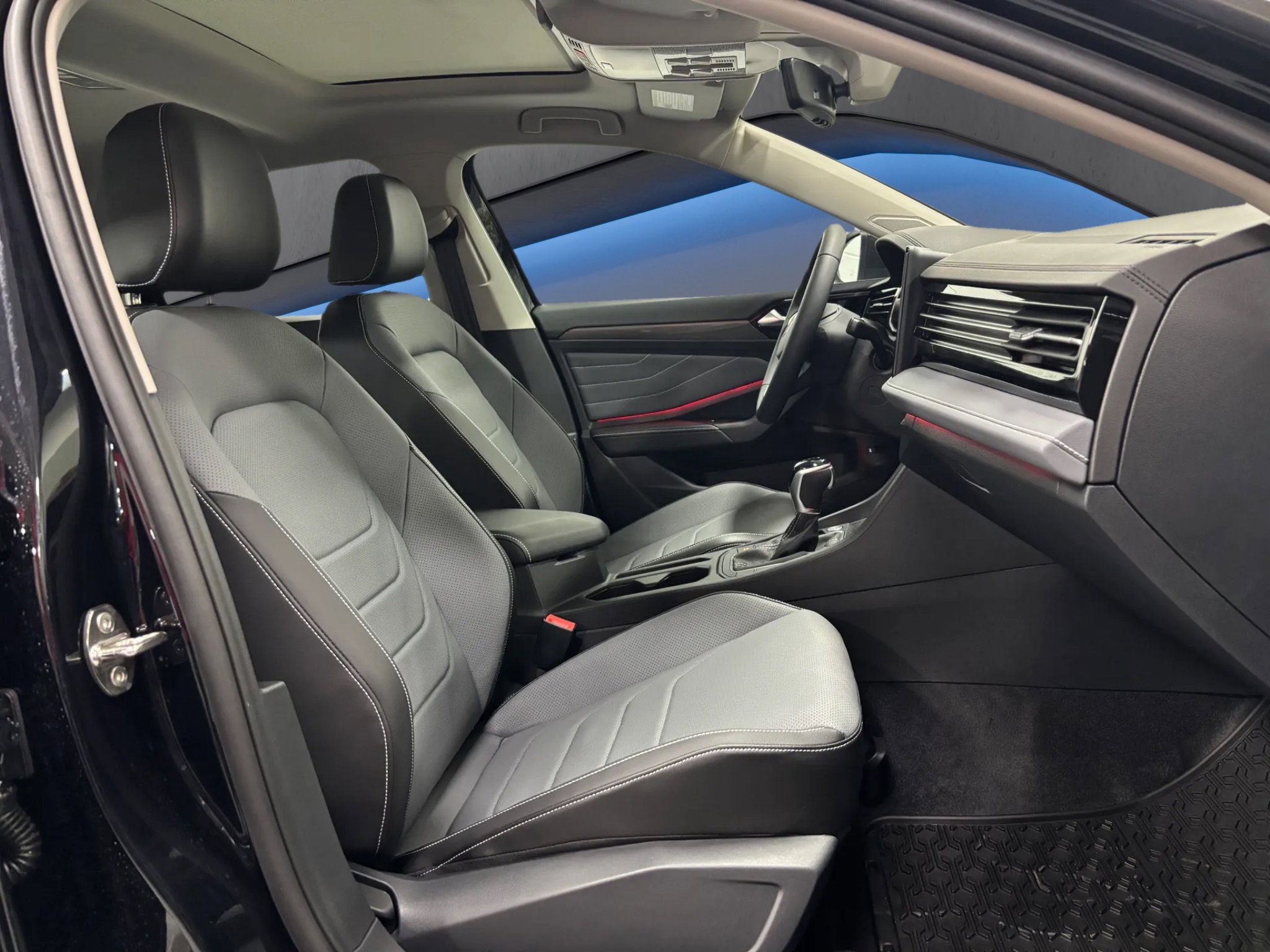 New 2026 Volkswagen Jetta SEL image 10