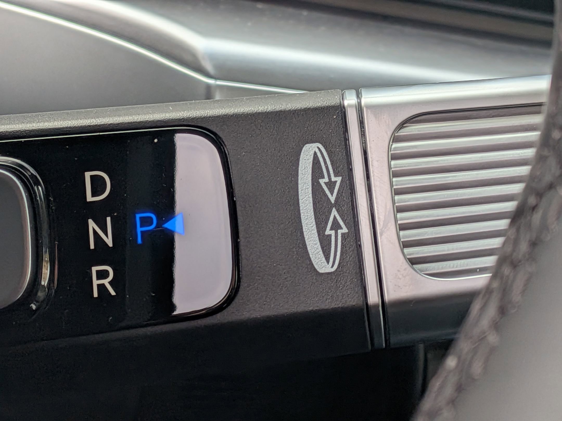 New 2026 Hyundai Ioniq 9 Calligraphy image 14