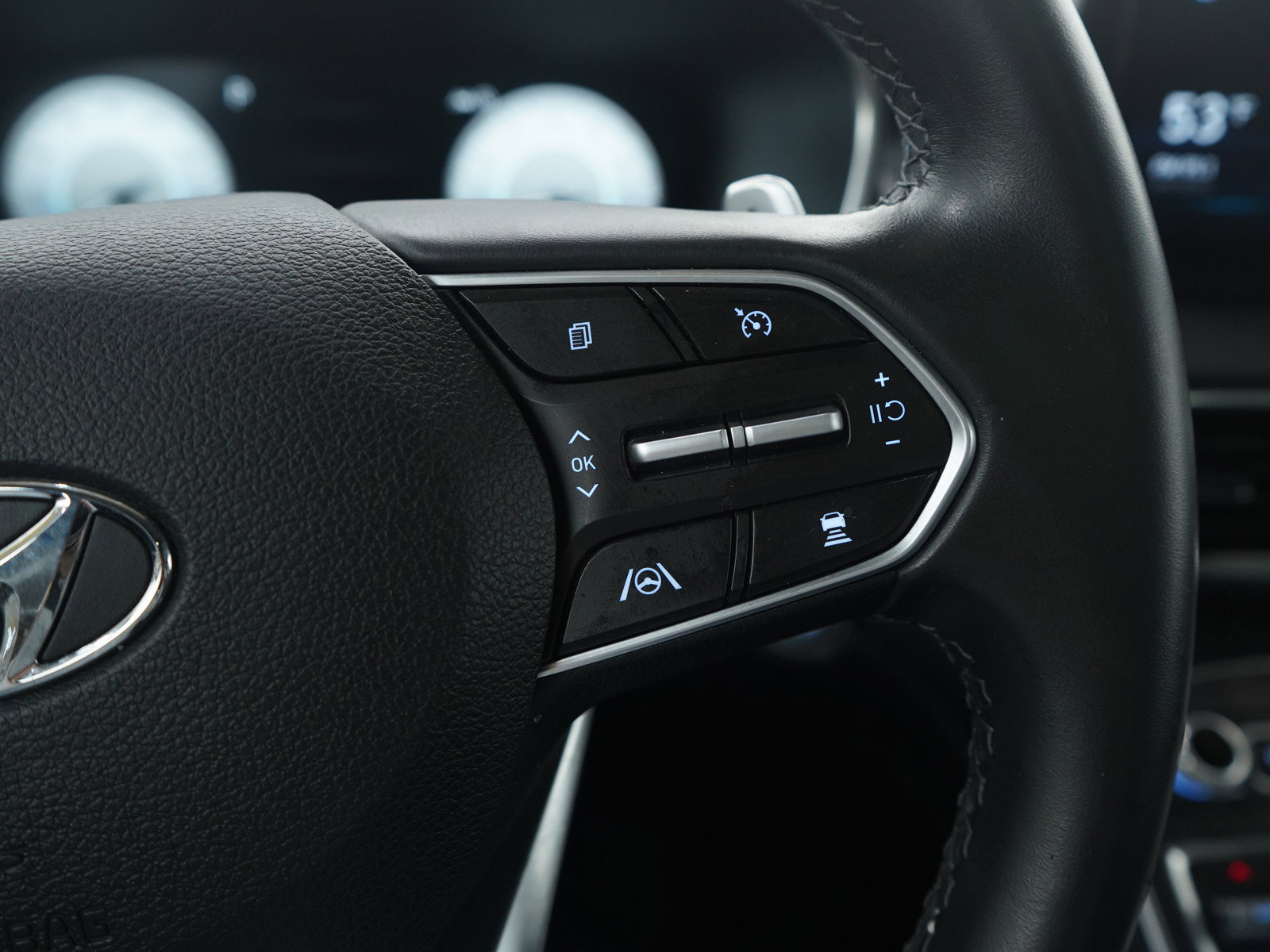 Used 2021 Hyundai Santa Fe SEL w/ Convenience + Premium Package image 26