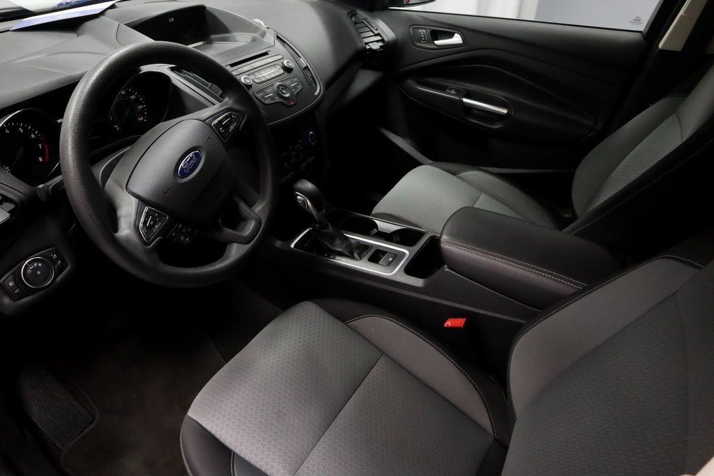 Certified 2018 Ford Escape SE image 21