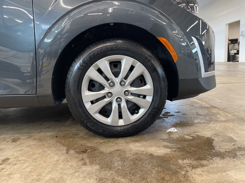 Certified 2023 Kia Soul LX FWD image 26