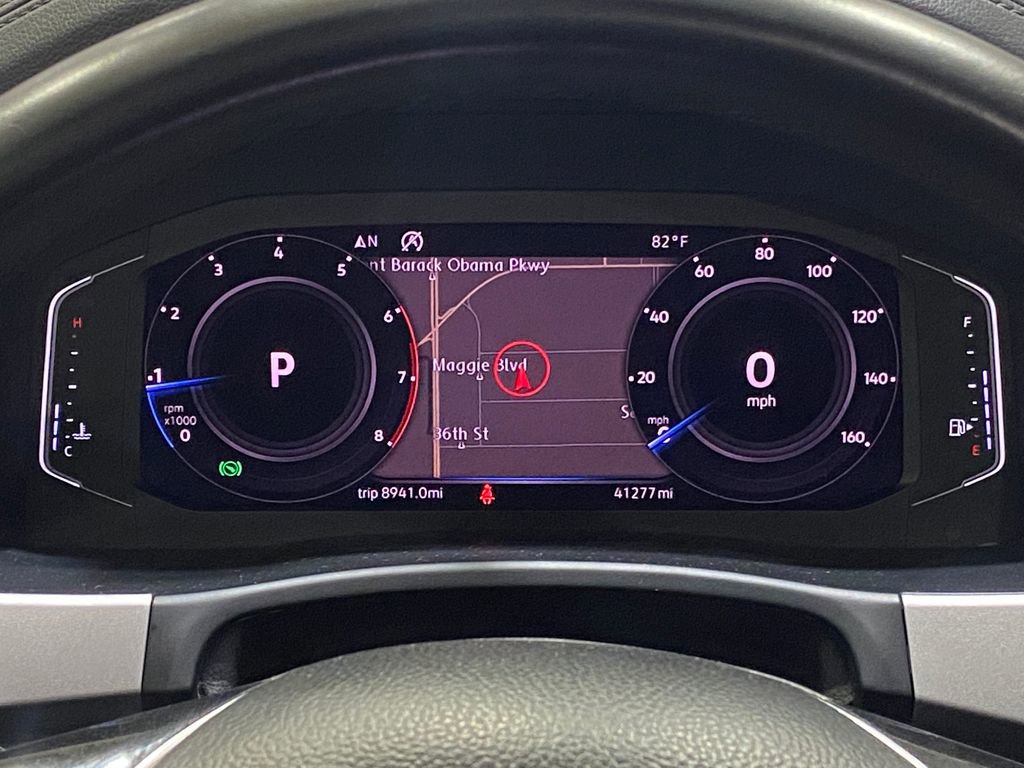 Used 2019 Volkswagen Atlas SEL R-Line FWD image 12