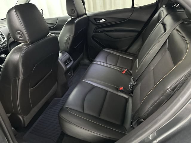 Used 2020 Chevrolet Equinox LT w/ Sport Edition FWD image 14