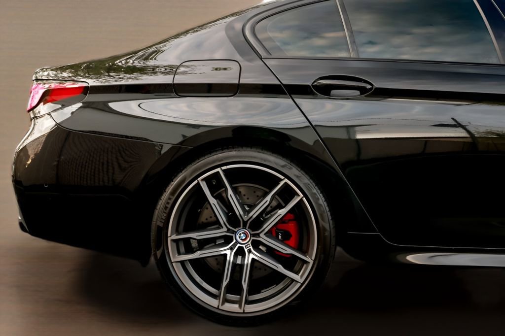 Used 2022 BMW M5 w/ Competition Package AWD/4WD image 13