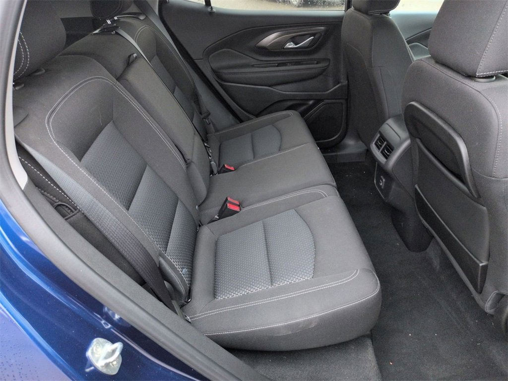 Used 2023 GMC Terrain SLE w/ Driver Convenience Package image 29