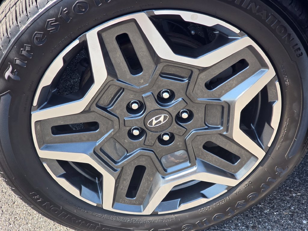 Used 2021 Hyundai Santa Fe Limited AWD/4WD image 9