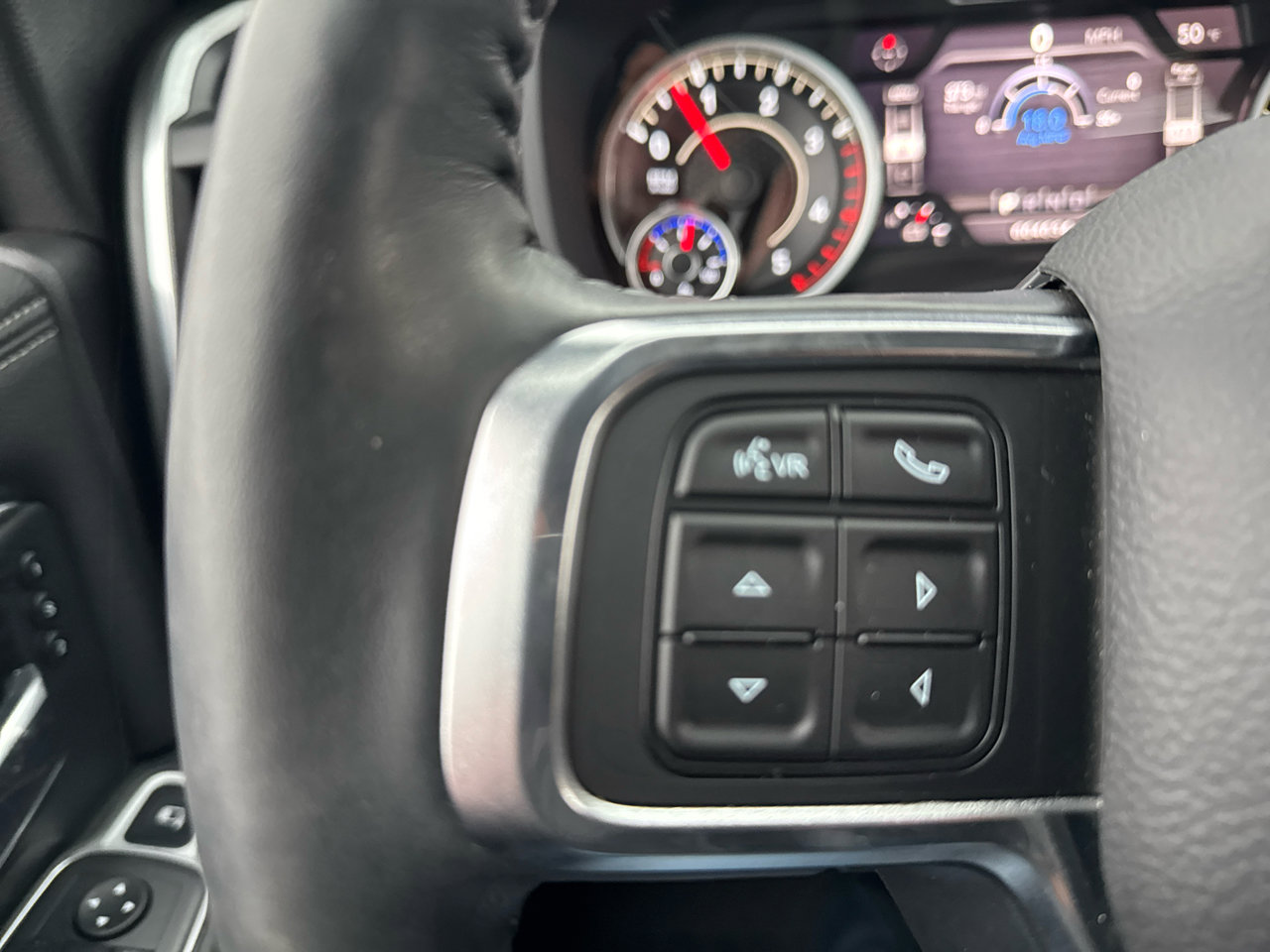 Used 2019 RAM 2500 Laramie image 15