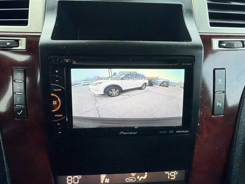 Used 2011 Cadillac Escalade AWD w/ Touring Package image 25