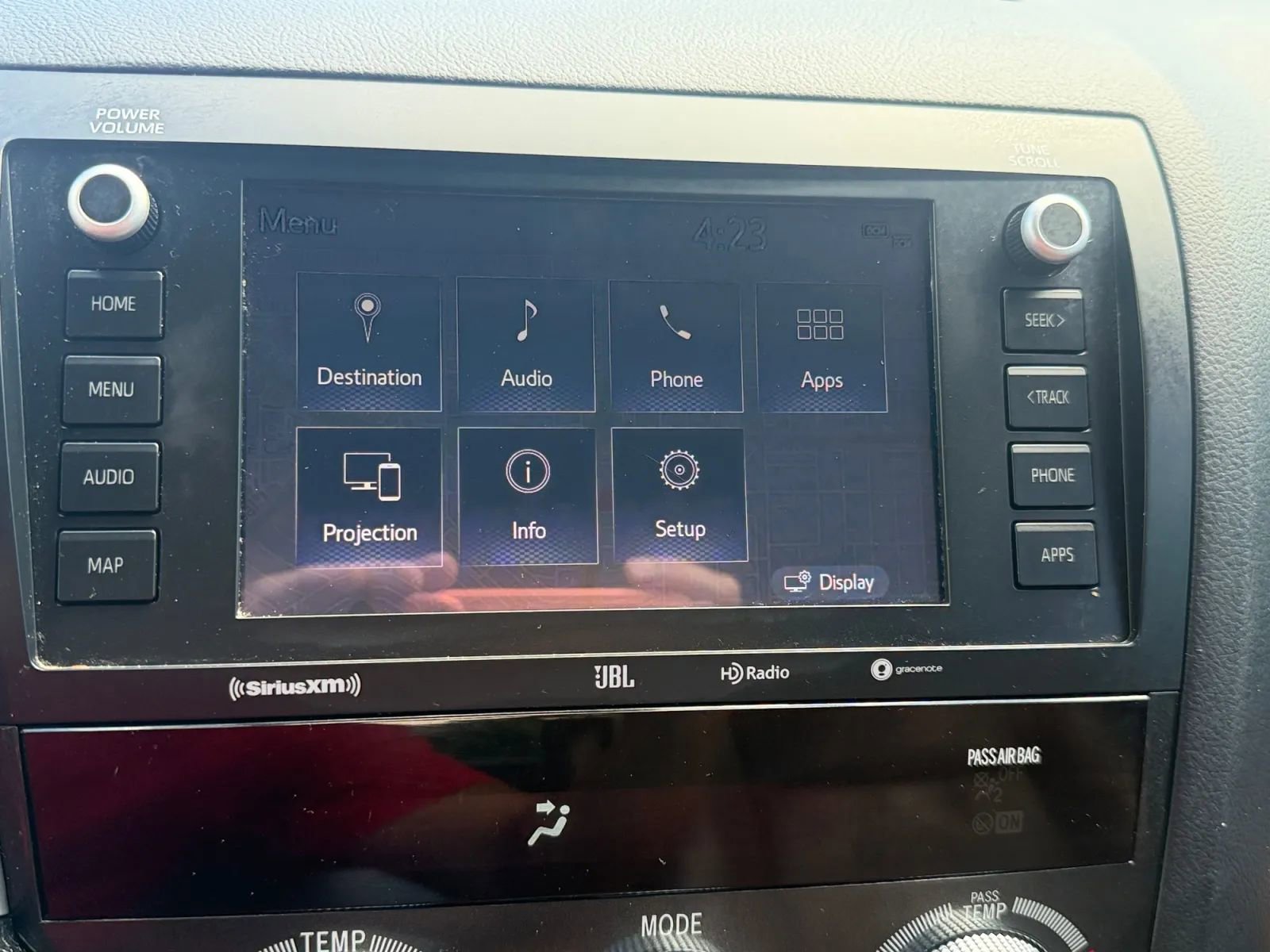 Used 2020 Toyota Sequoia Platinum AWD/4WD image 20