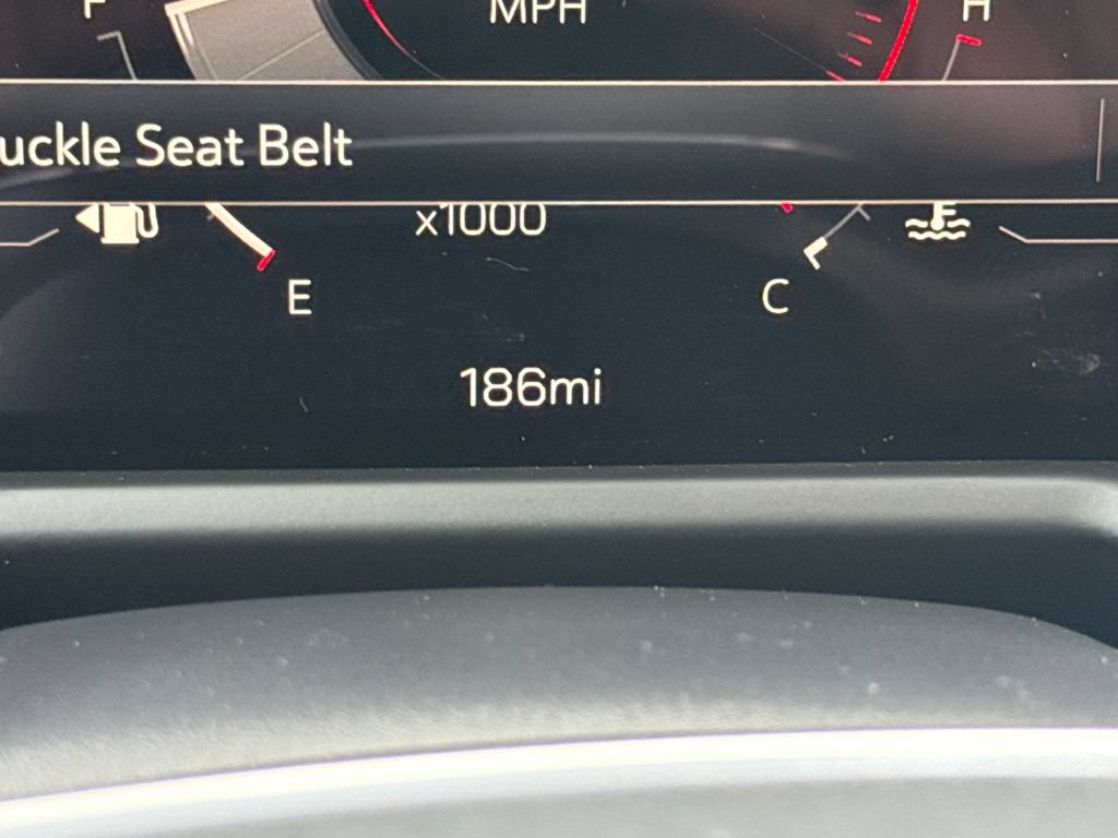 New 2026 GMC Acadia Elevation w/ Elevation Premium Package AWD/4WD image 20