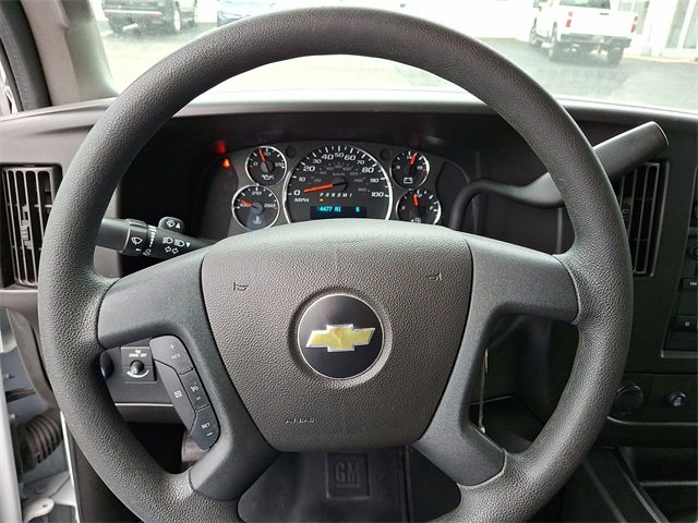 Used 2021 Chevrolet Express 3500 LT w/ LT Preferred Equipment Group image 16