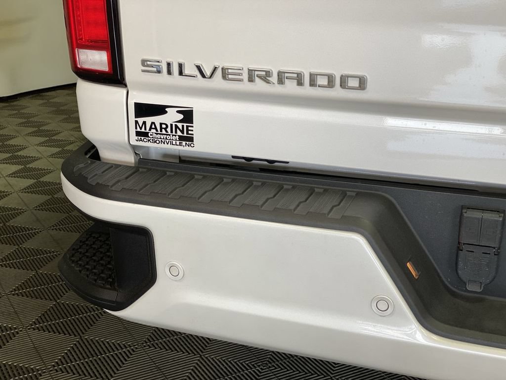 Used 2024 Chevrolet Silverado 2500 High Country w/ High Country Premium Package AWD/4WD image 39