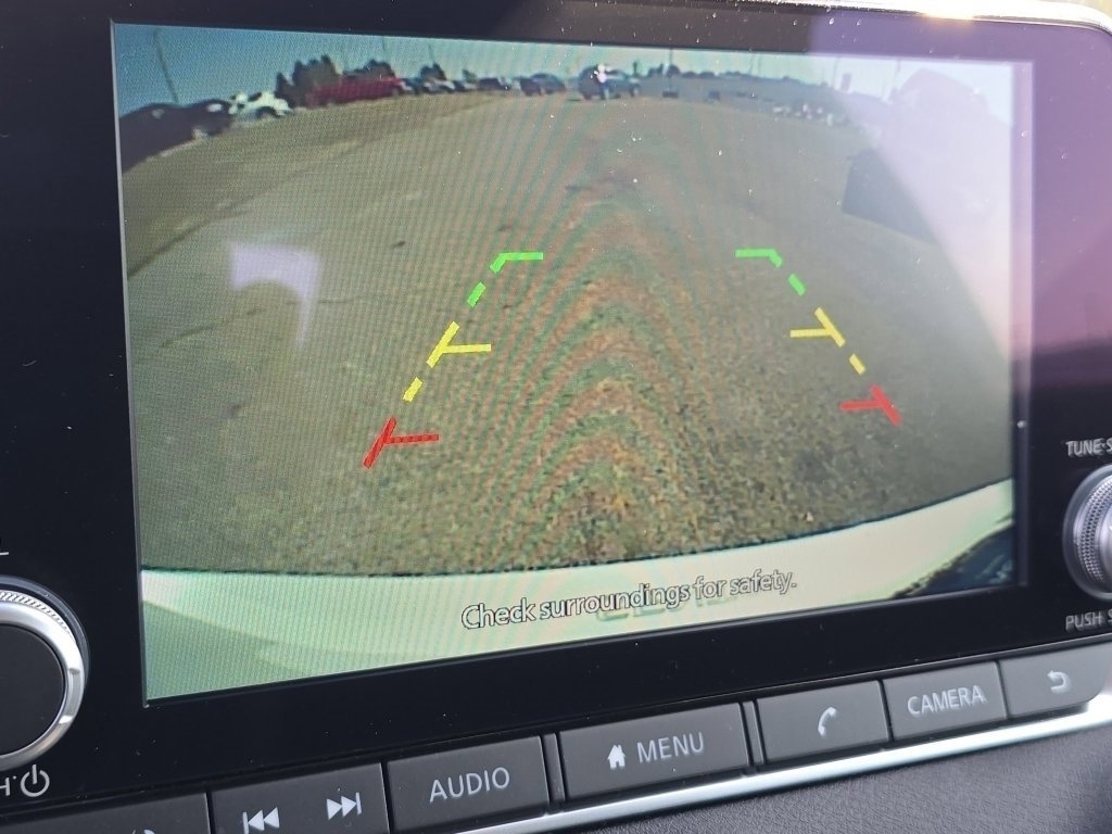 Used 2024 Nissan Sentra SR w/ Trunk Package image 6