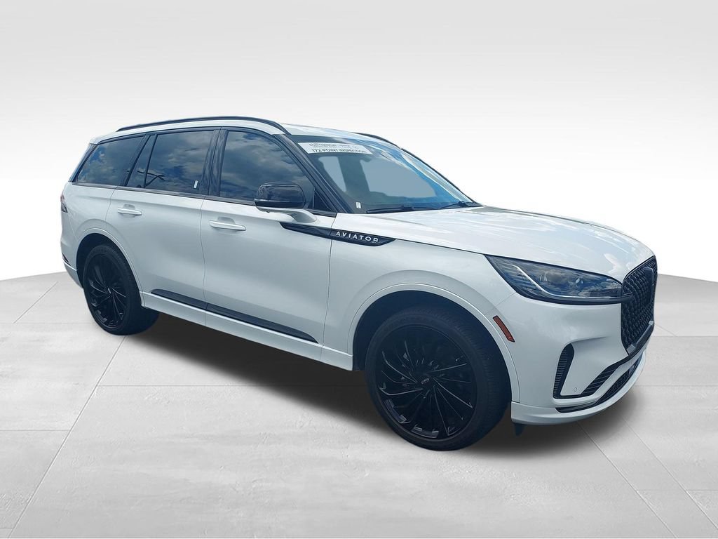Used 2025 Lincoln Aviator Reserve w/ Jet Appearance Package AWD/4WD image 7