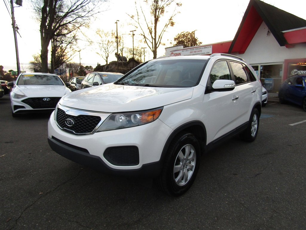 Used 2013 Kia Sorento LX image 13