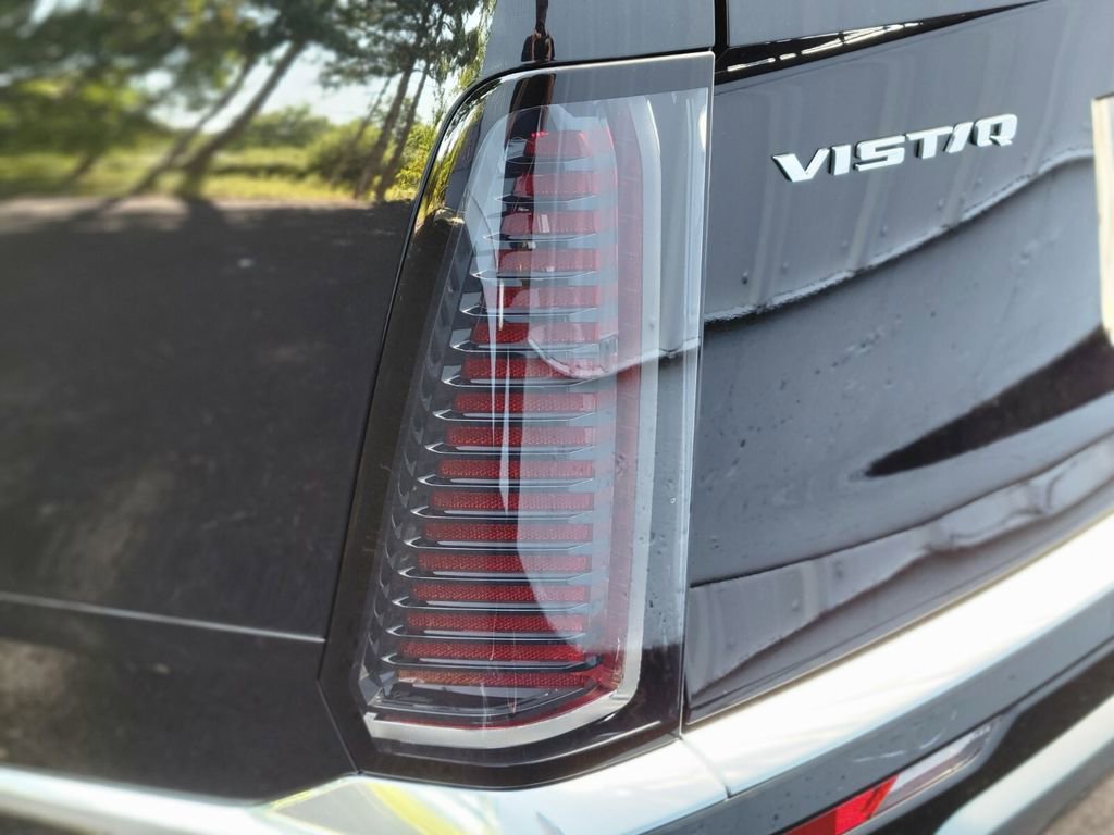 New 2026 Cadillac Vistiq Premium Luxury w/ LPO, Floor Liner Package image 9
