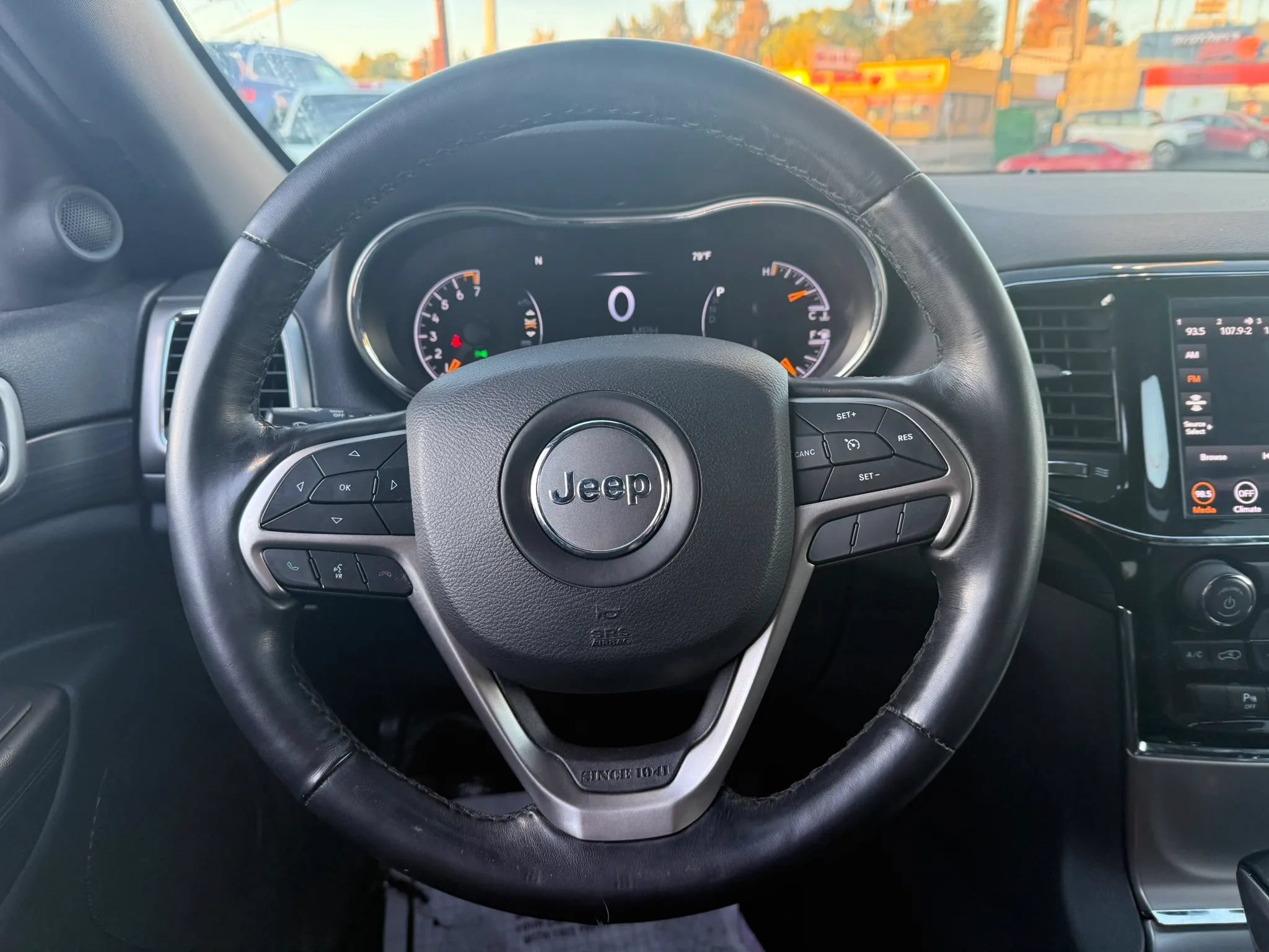 Used 2020 Jeep Grand Cherokee Altitude AWD/4WD image 24