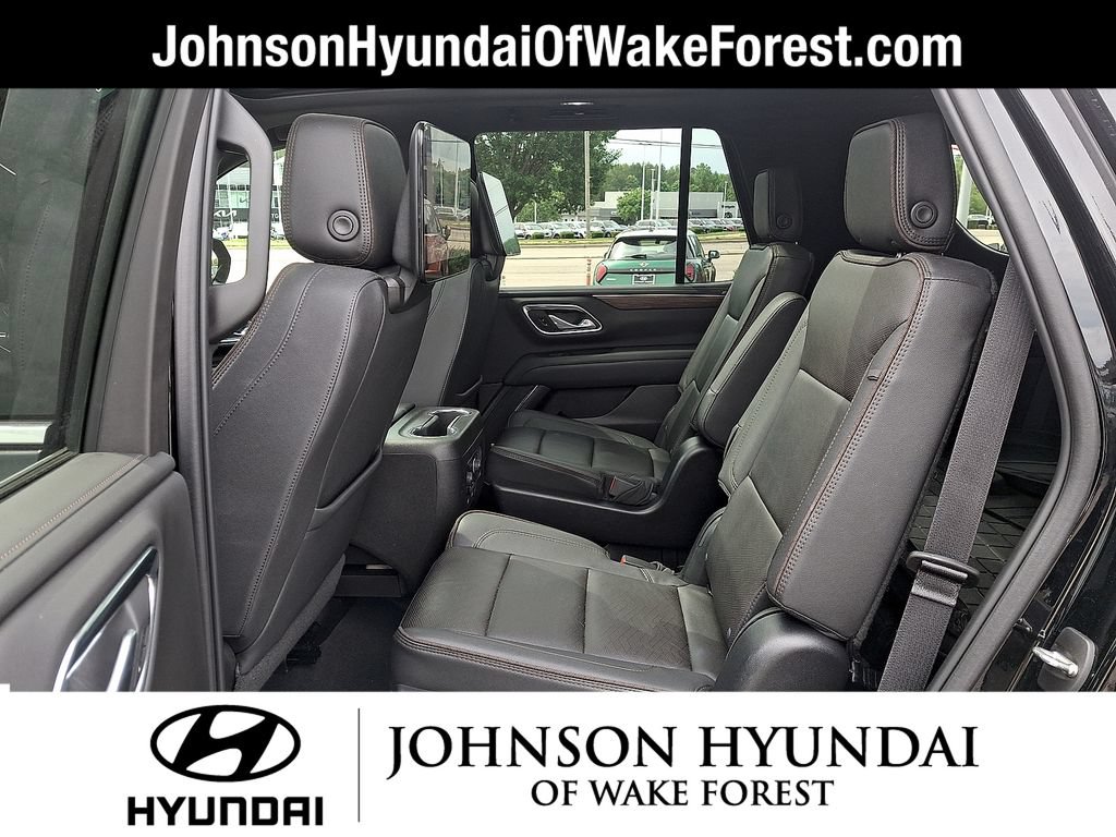Used 2023 Chevrolet Tahoe High Country w/ Advanced Technology Package AWD/4WD image 12