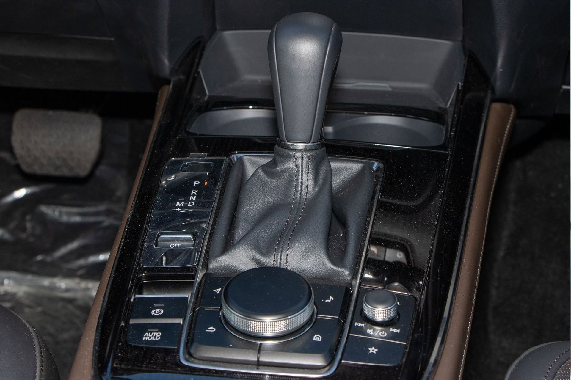 New 2024 MAZDA CX-30 2.5 Turbo w/ Premium Package image 23