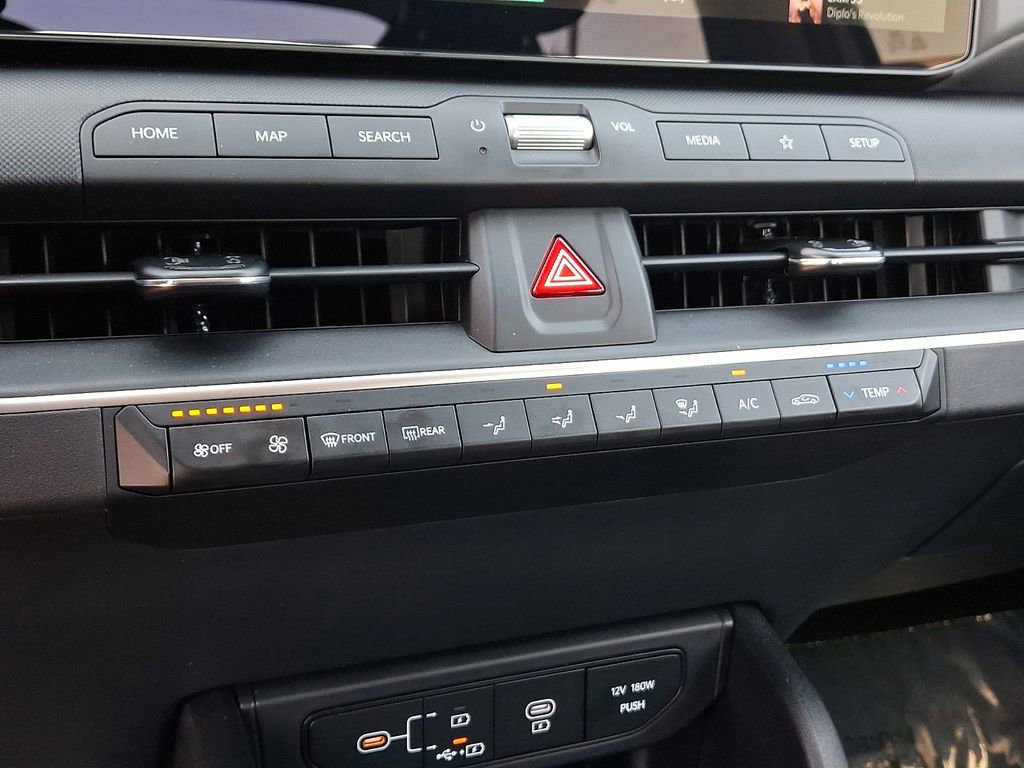 Certified 2025 Kia K4 LXS image 15