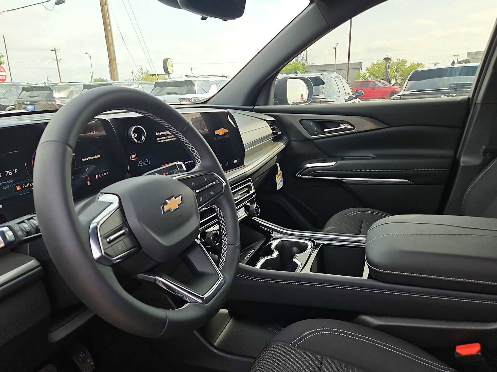 New 2026 Chevrolet Traverse LT w/ Driver Confidence Package image 10