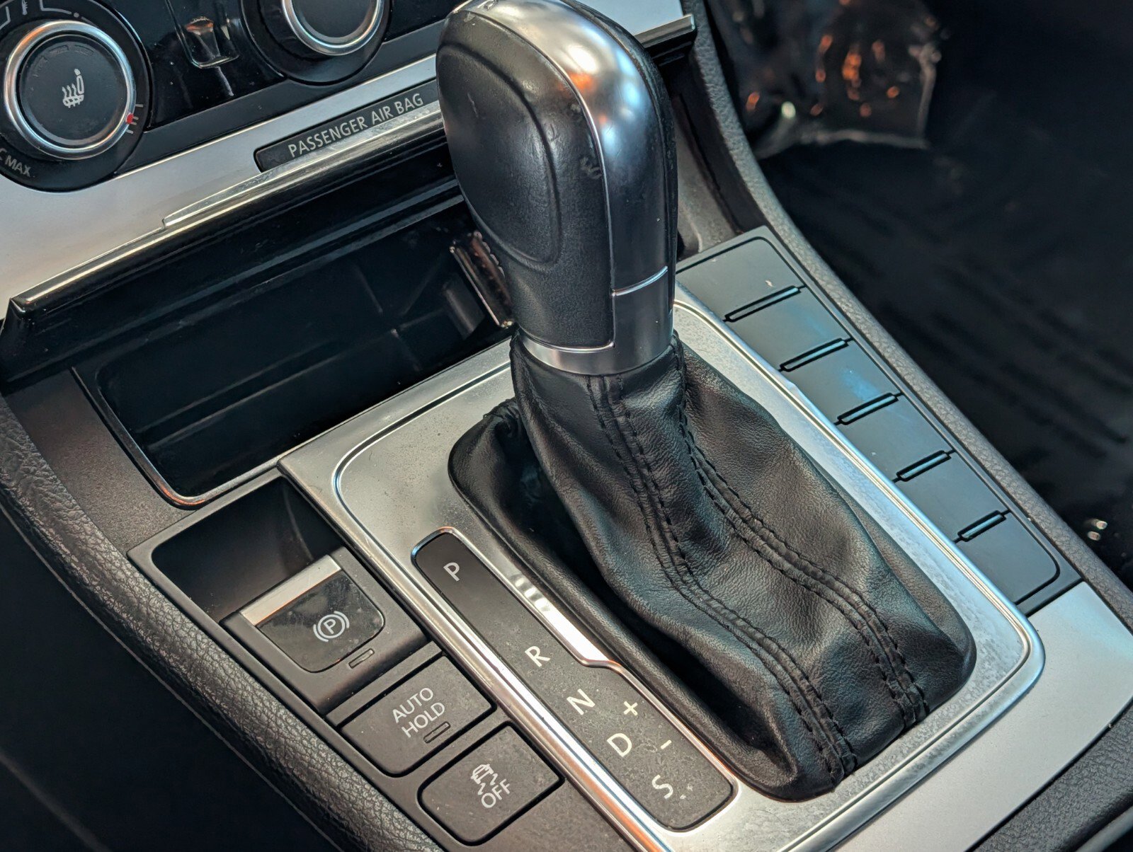 Used 2012 Volkswagen CC Sport image 21