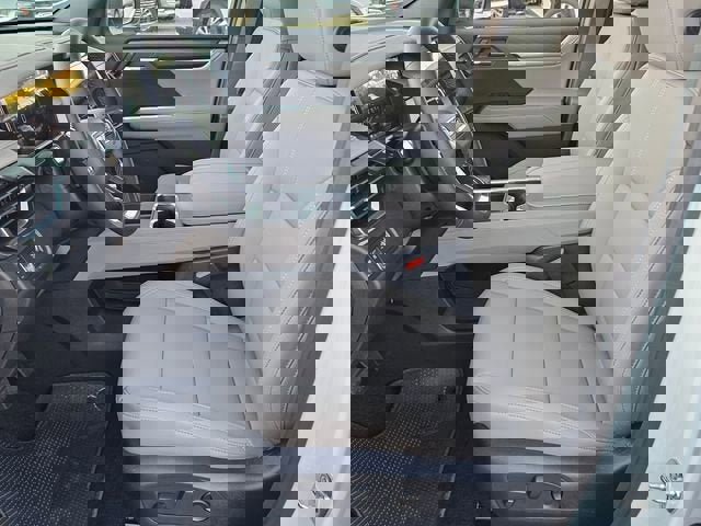 New 2026 GMC Acadia Elevation w/ Black Edition image 9