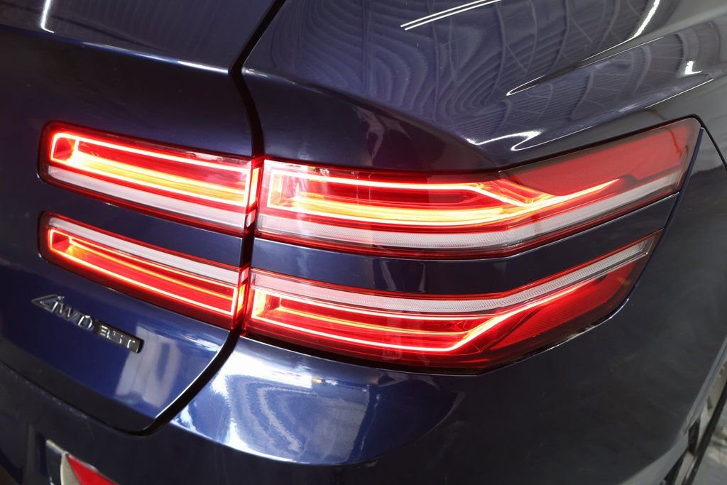 Used 2022 Genesis GV80 3.5T Advanced + image 32