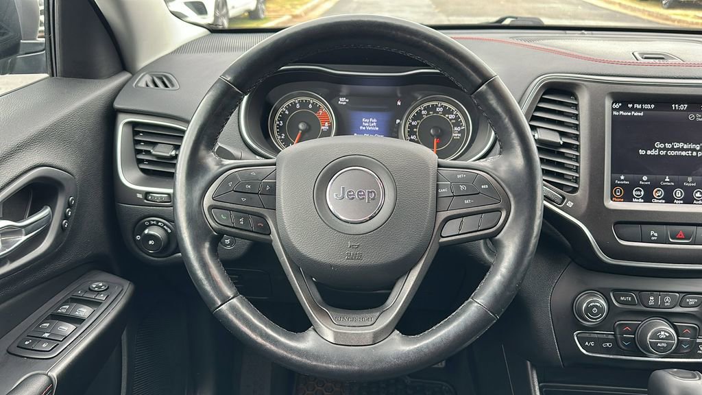 Used 2020 Jeep Cherokee Trailhawk image 12