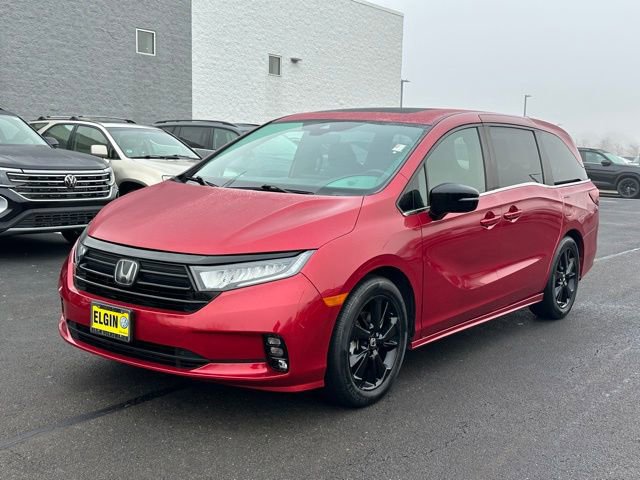 Used 2023 Honda Odyssey Sport image 3